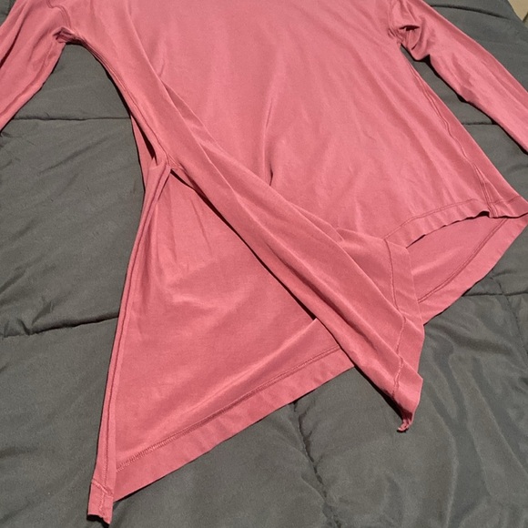 Lululemon To the Point Long Sleeve Shirt - Picture 5 of 8